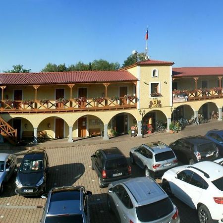 Hotel Resort Stein Хеб Екстериор снимка